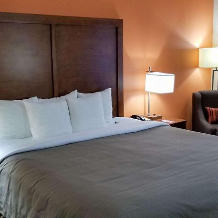 Econo Lodge Inn & Suites East Houston I-10 Ngoại thất bức ảnh