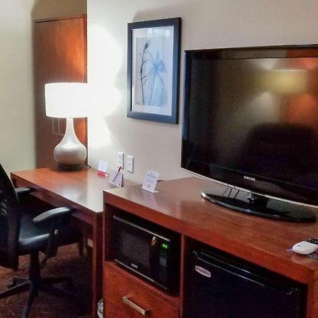 Econo Lodge Inn & Suites East Houston I-10 Ngoại thất bức ảnh