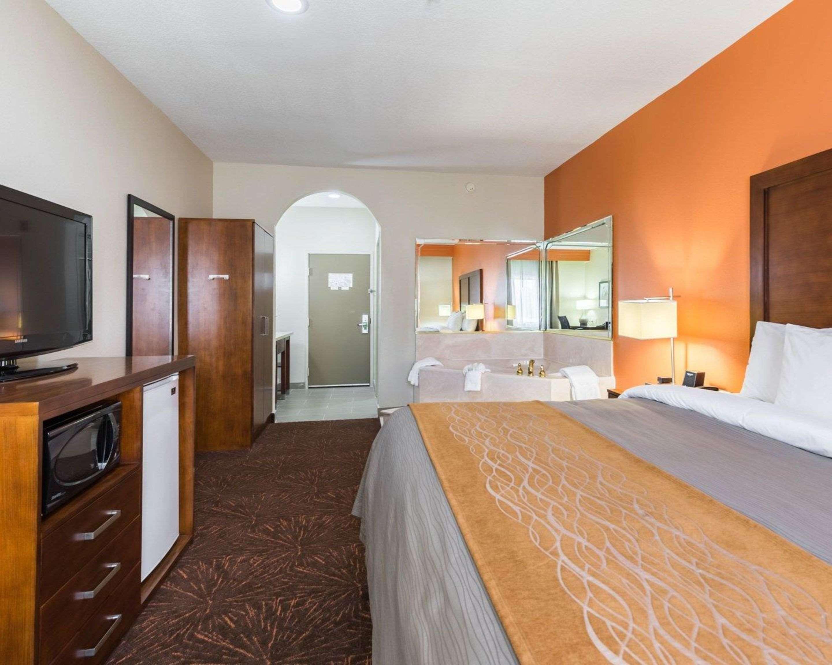 Econo Lodge Inn & Suites East Houston I-10 Ngoại thất bức ảnh