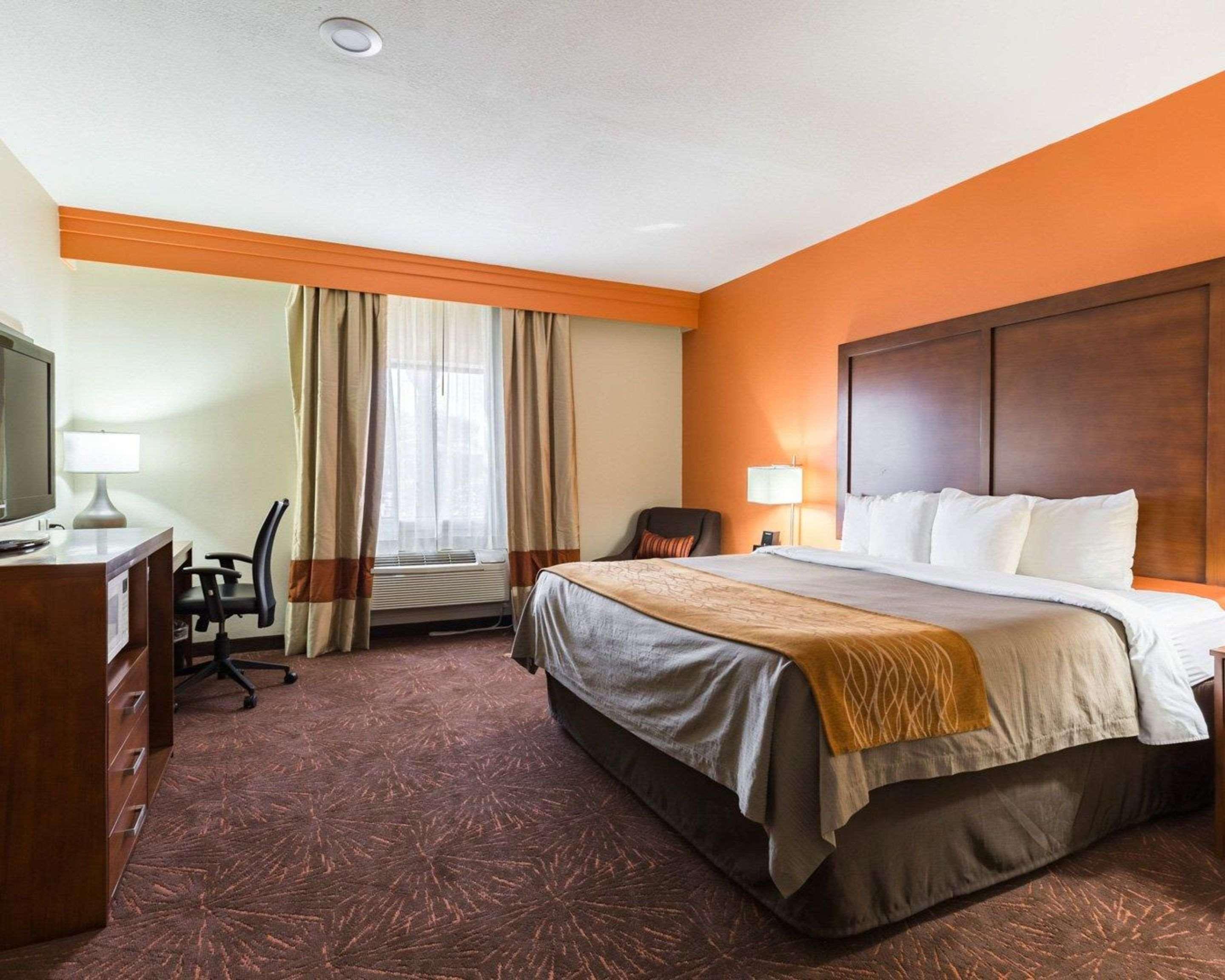 Econo Lodge Inn & Suites East Houston I-10 Ngoại thất bức ảnh
